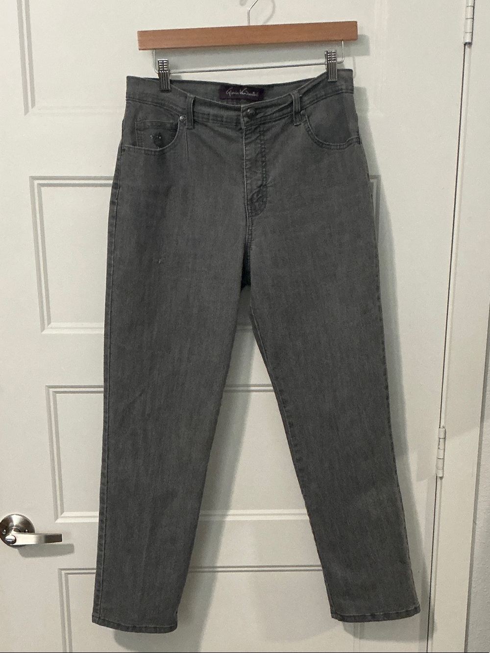Gloria Vanderbilt Straight Leg Grey Women's Jeans